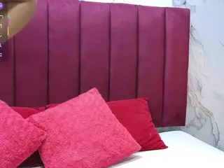 PAULABOTERO's Live Sex Cam Show