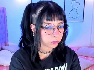 salome-sweett webcam model