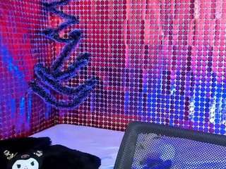 salome-sweett's CamSoda show and profile