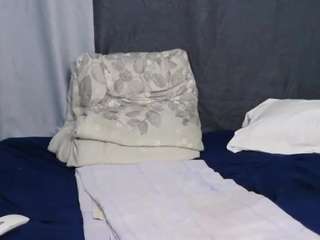 sweet-bunny12 Live Webcam on CamSoda