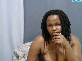 sweet-bunny12 webcam