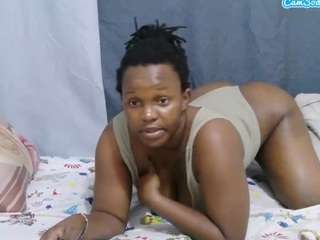 sweet-bunny12 webcam