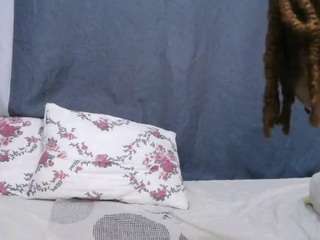 sweet-bunny12 webcam