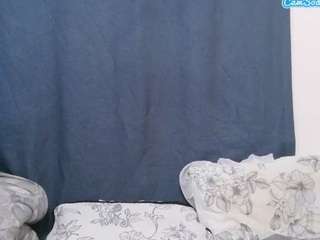 sweet-bunny12 live webcam show