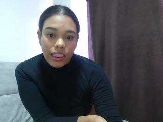 milalunathong Live Webcam on CamSoda
