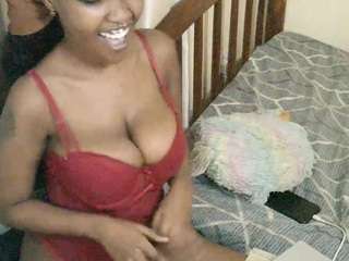 RavynPhoenixx