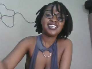 ravynphoenixx webcam