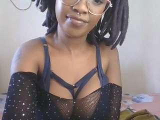 ravynphoenixx