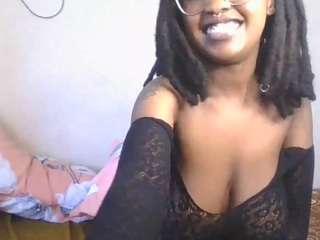 ravynphoenixx