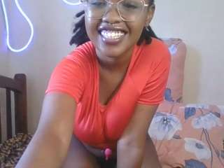 ravynphoenixx