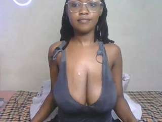 ravynphoenixx
