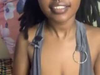 ravynphoenixx