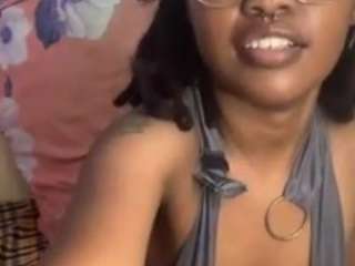 ravynphoenixx