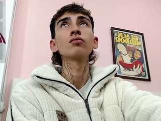 ttimy-x-boy Live Webcam on CamSoda