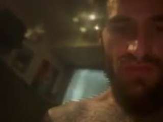 drewb231456789up... Live Webcam on CamSoda