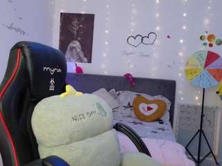  yrenex chat room