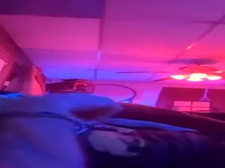 ChippyRay's Live Sex Cam Show