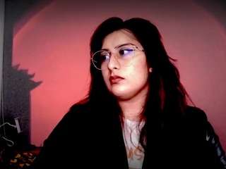 scarlettsen Live Webcam on CamSoda