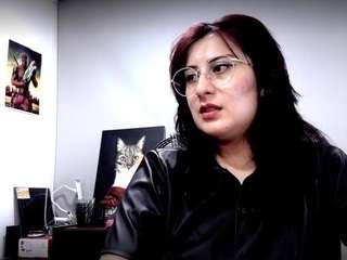 scarlettsen live cam profile