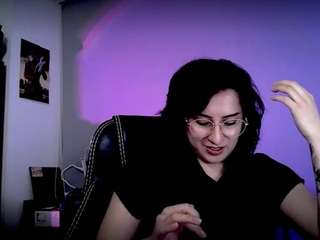 le modèle scarlettsen est en webcam porno dans un show sur le site camsoda, il possède les tags suivants: average,red hair,leather,milk prostate,no drinking,no smoking,nonnude,pegging,role play,jerk off instruction,sissy,sph,strapon,tattoos,teen 18,young adult,joi,humiliation,bondage,dominate