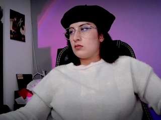 scarlettsen's CamSoda show and profile