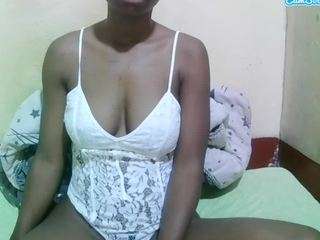 Young Adult, Teen 18, Normal,  Camiqa – Free Live Video Chat with Strangers Online