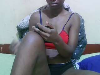 Young Adult, Teen 18, Normal,  Camiqa – Free Live Video Chat with Strangers Online