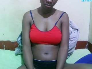 Young Adult, Teen 18, Normal,  Camiqa – Free Live Video Chat with Strangers Online