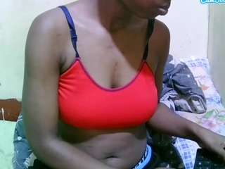 Young Adult, Teen 18, Normal,  Camiqa – Free Live Video Chat with Strangers Online