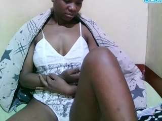 Young Adult, Teen 18, Normal,  Camiqa – Free Live Video Chat with Strangers Online