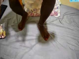 theshe live webcam show