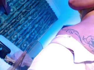 gatusexbianca Live Webcam on CamSoda