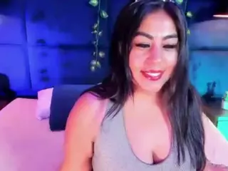 GatuSexBianca's Live Sex Cam Show