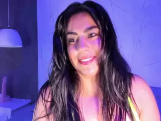 GatuSexBianca's Live Sex Cam Show