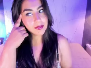 GatuSexBianca's Live Sex Cam Show