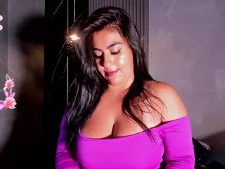 GatuSexBianca's Live Sex Cam Show