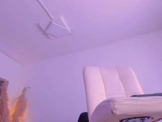 allijadid live cam preview