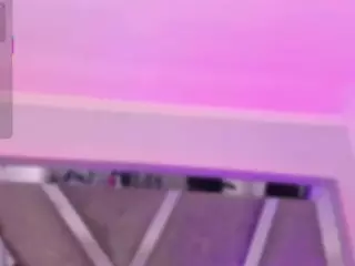 AlliJadid's Live Sex Cam Show