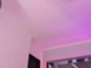 AlliJadid's Live Sex Cam Show