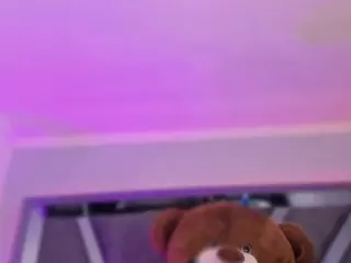 AlliJadid's Live Sex Cam Show