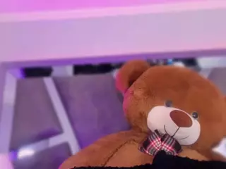 AlliJadid's Live Sex Cam Show