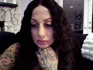 alluramarie87 webcam