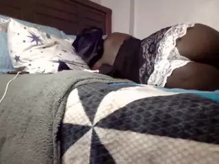 cocoacharm's Live Sex Cam Show