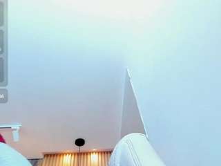 ella-harper Live Webcam on CamSoda