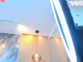  ella-harper chat room