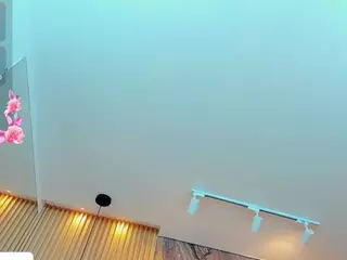 Ella-Harper's Live Sex Cam Show