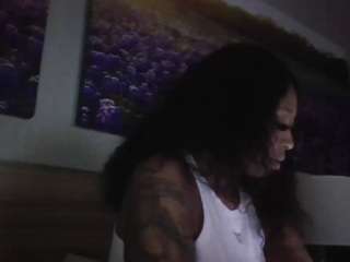 aquaawett's live room