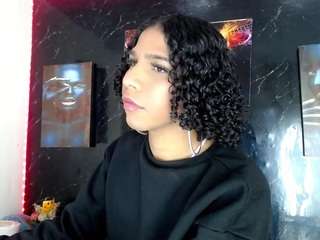 BrittanyQueen live cam preview