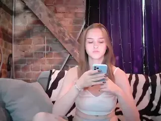 JillianMel's Live Sex Cam Show