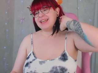 nelly-collins webcam model